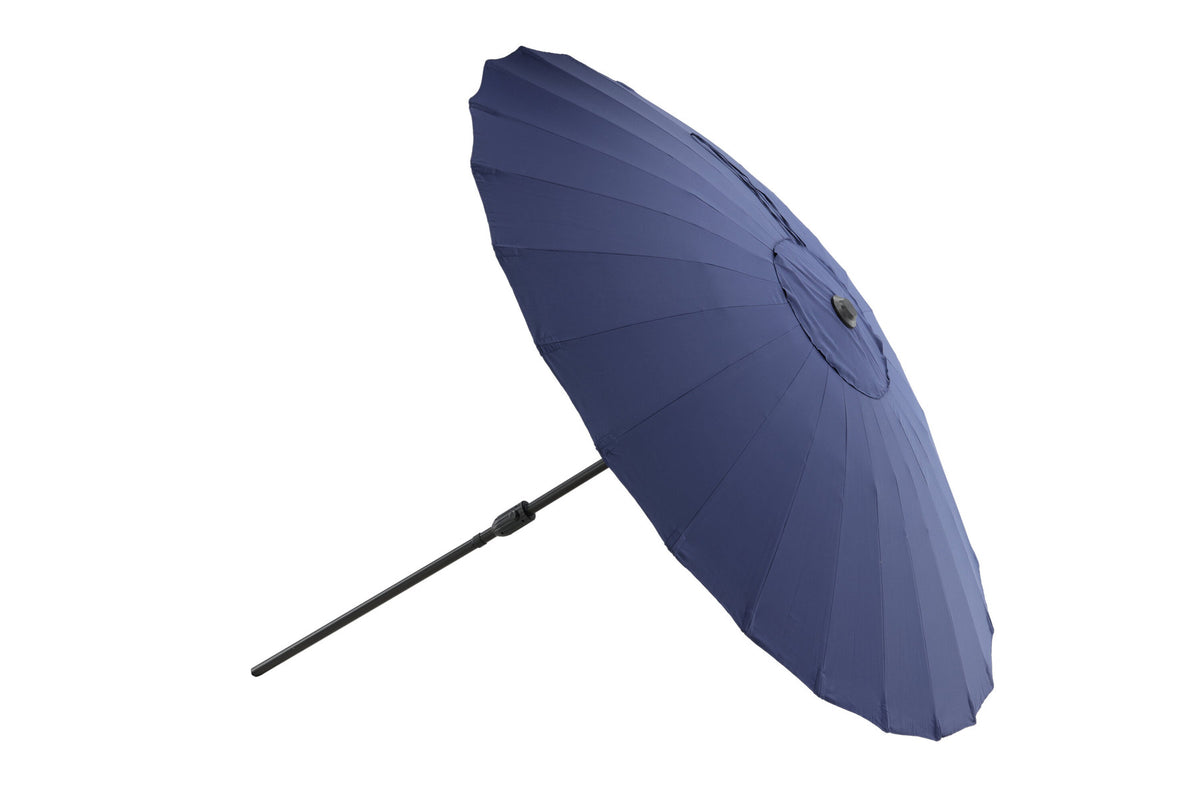 Palmetto Sonnenschirm in Blau präsentiert im Onlineshop von KAQTU Design AG. Sonnenschirm ist von Venture Home