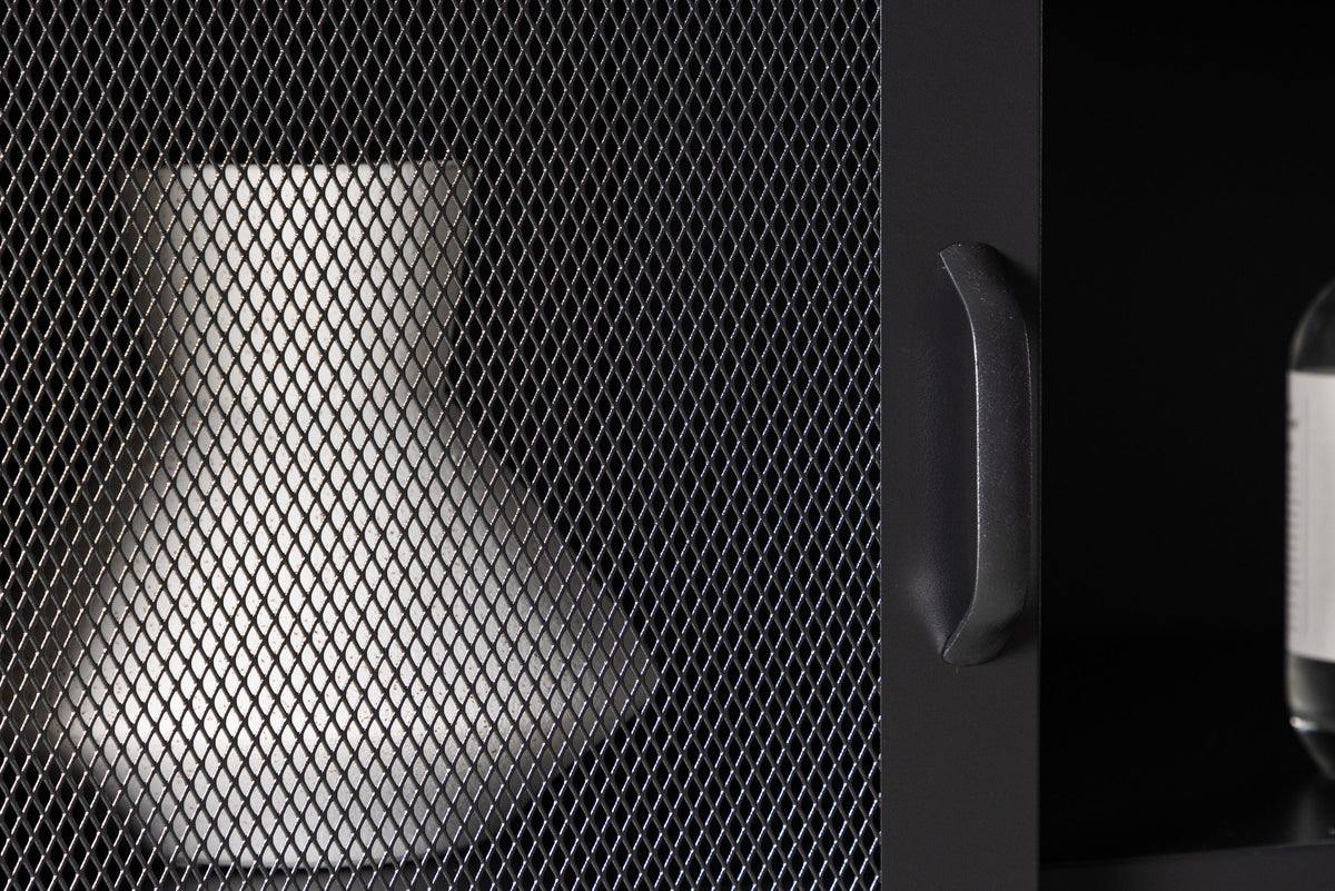 Misha Cabinet in Schwarz präsentiert im Onlineshop von KAQTU Design AG. Cabinet ist von Venture Home