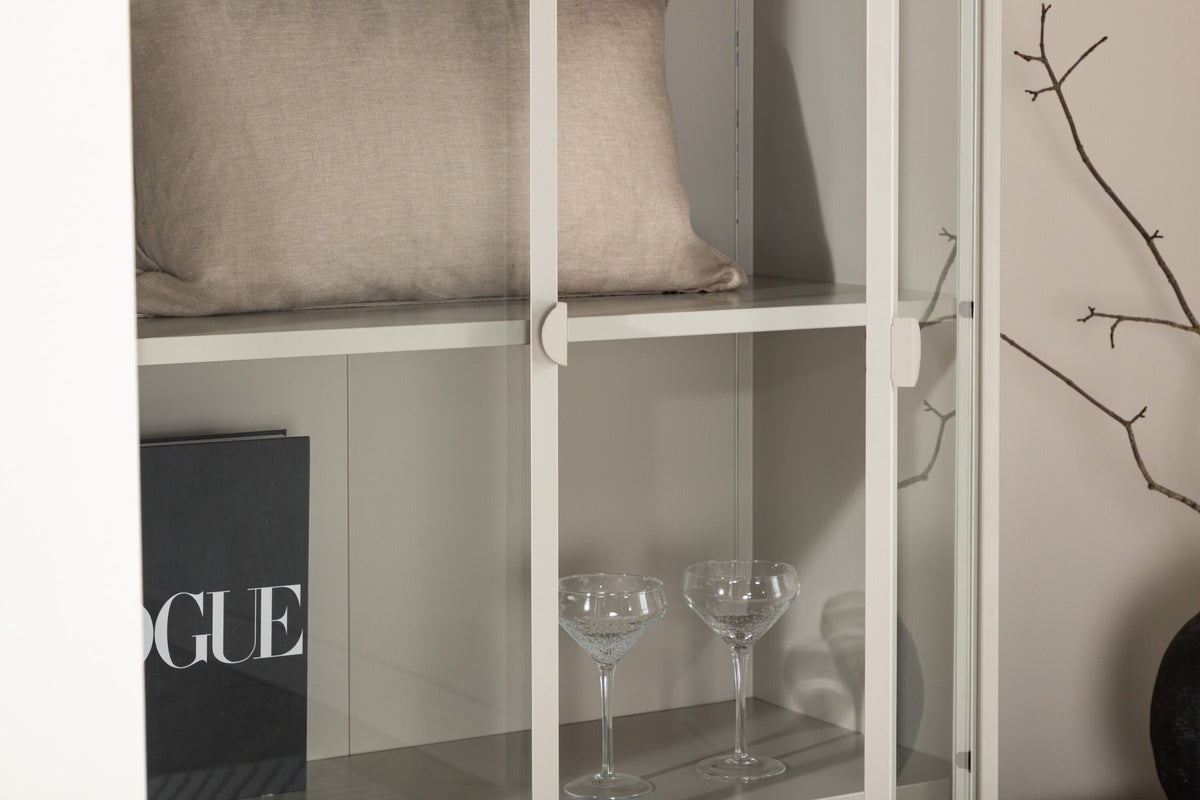 Piring Cabinet in Beige präsentiert im Onlineshop von KAQTU Design AG. Cabinet ist von Venture Home