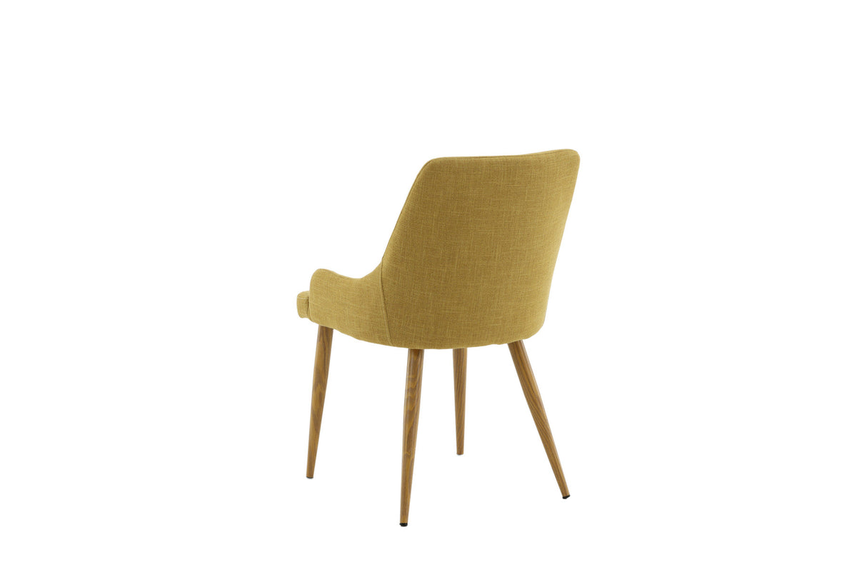 Plaza Stuhl in Senf / Natur präsentiert im Onlineshop von KAQTU Design AG. Stuhl ist von Venture Home