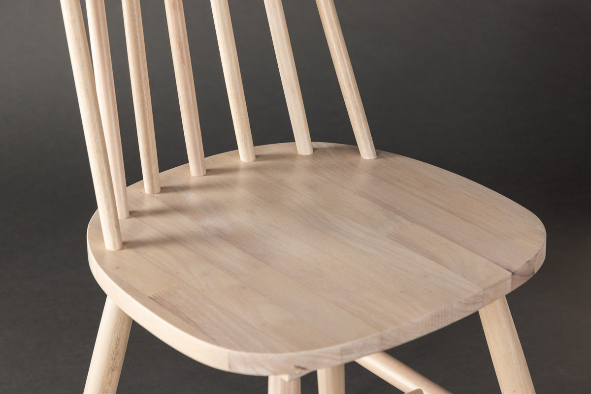 Lönneberga Esszimmerstuhl in Tünchen präsentiert im Onlineshop von KAQTU Design AG. Stuhl ist von Venture Home