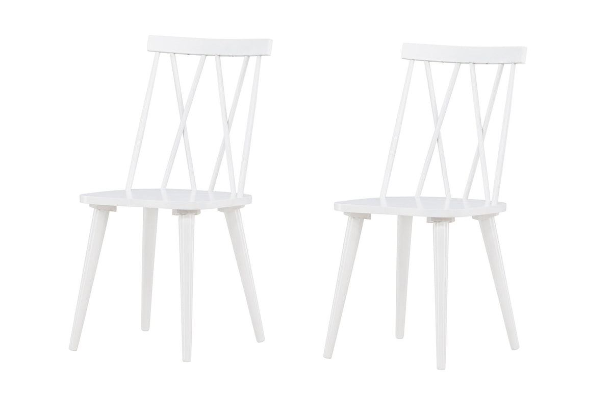 Mariette Esszimmerstuhl in Weiss präsentiert im Onlineshop von KAQTU Design AG. Stuhl ist von Venture Home