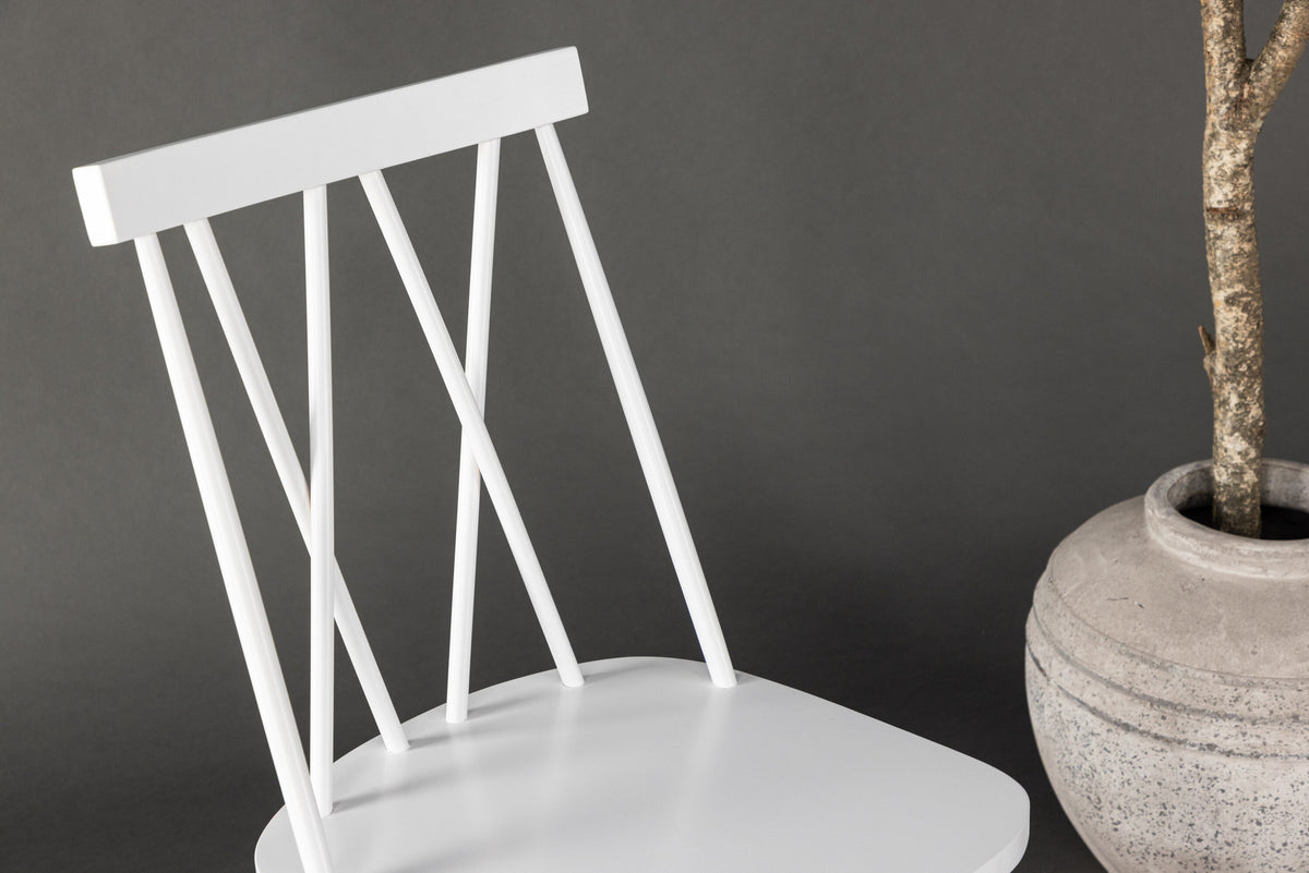 Mariette Esszimmerstuhl in Weiss präsentiert im Onlineshop von KAQTU Design AG. Stuhl ist von Venture Home