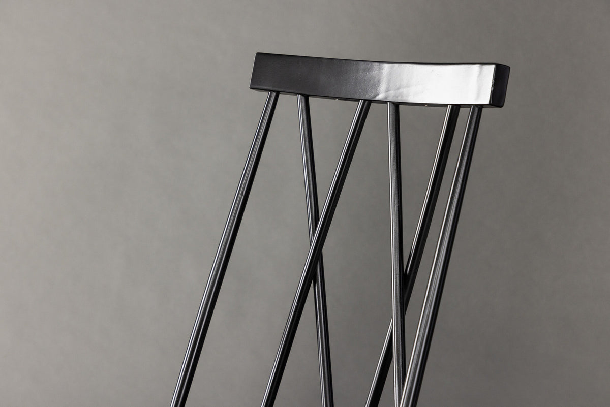 Mariette Esszimmerstuhl in Schwarz präsentiert im Onlineshop von KAQTU Design AG. Stuhl ist von Venture Home