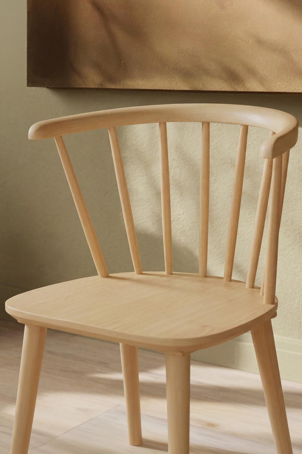 Bobby Esszimmerstuhl in Natur präsentiert im Onlineshop von KAQTU Design AG. Gartenstuhl mit Armlehnen ist von Venture Home