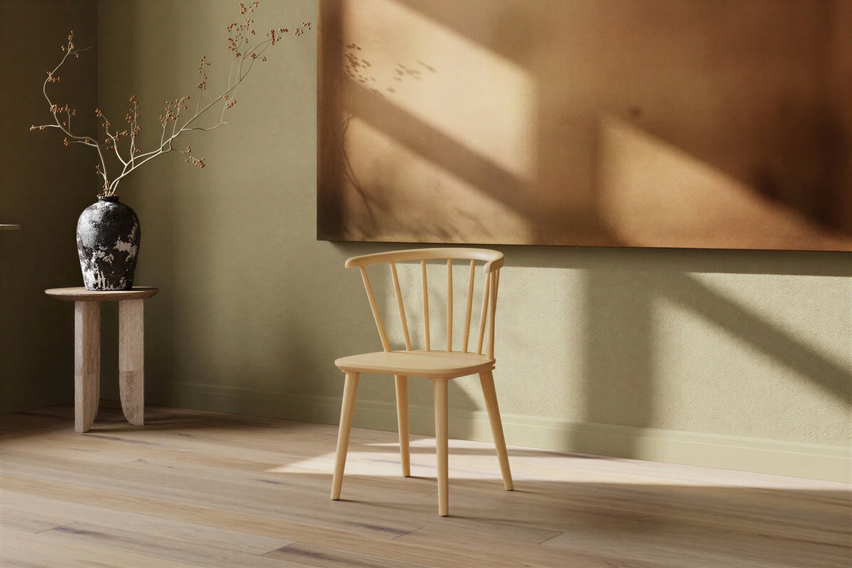 Bobby Esszimmerstuhl in Natur präsentiert im Onlineshop von KAQTU Design AG. Stuhl ist von Venture Home