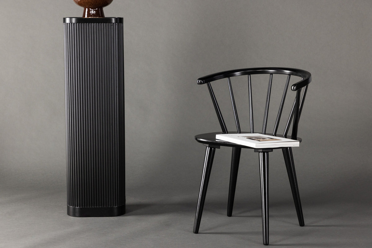 Bobby Esszimmerstuhl in Schwarz präsentiert im Onlineshop von KAQTU Design AG. Stuhl ist von Venture Home