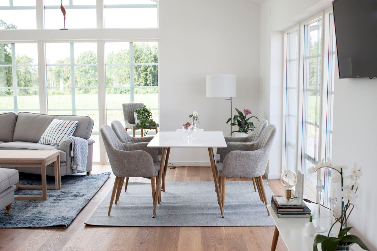 Polar Tisch in Natur/Weiss präsentiert im Onlineshop von KAQTU Design AG. Esstisch ist von Venture Home