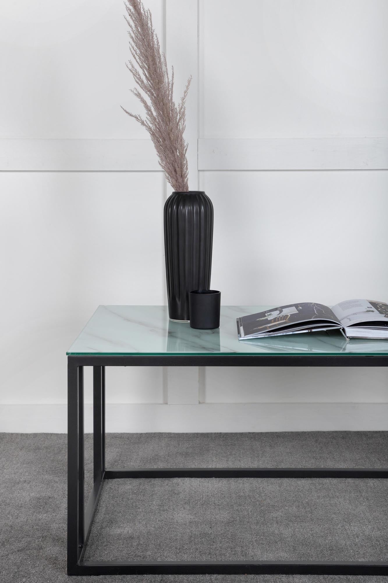 Rock Beistelltisch in Weiss präsentiert im Onlineshop von KAQTU Design AG. Beistelltisch ist von Venture Home