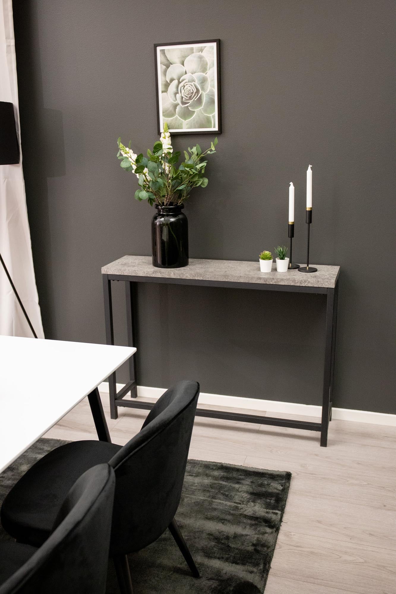 Eleganter Rise Tisch: Minimalistisches Design für jedes Zuhause.