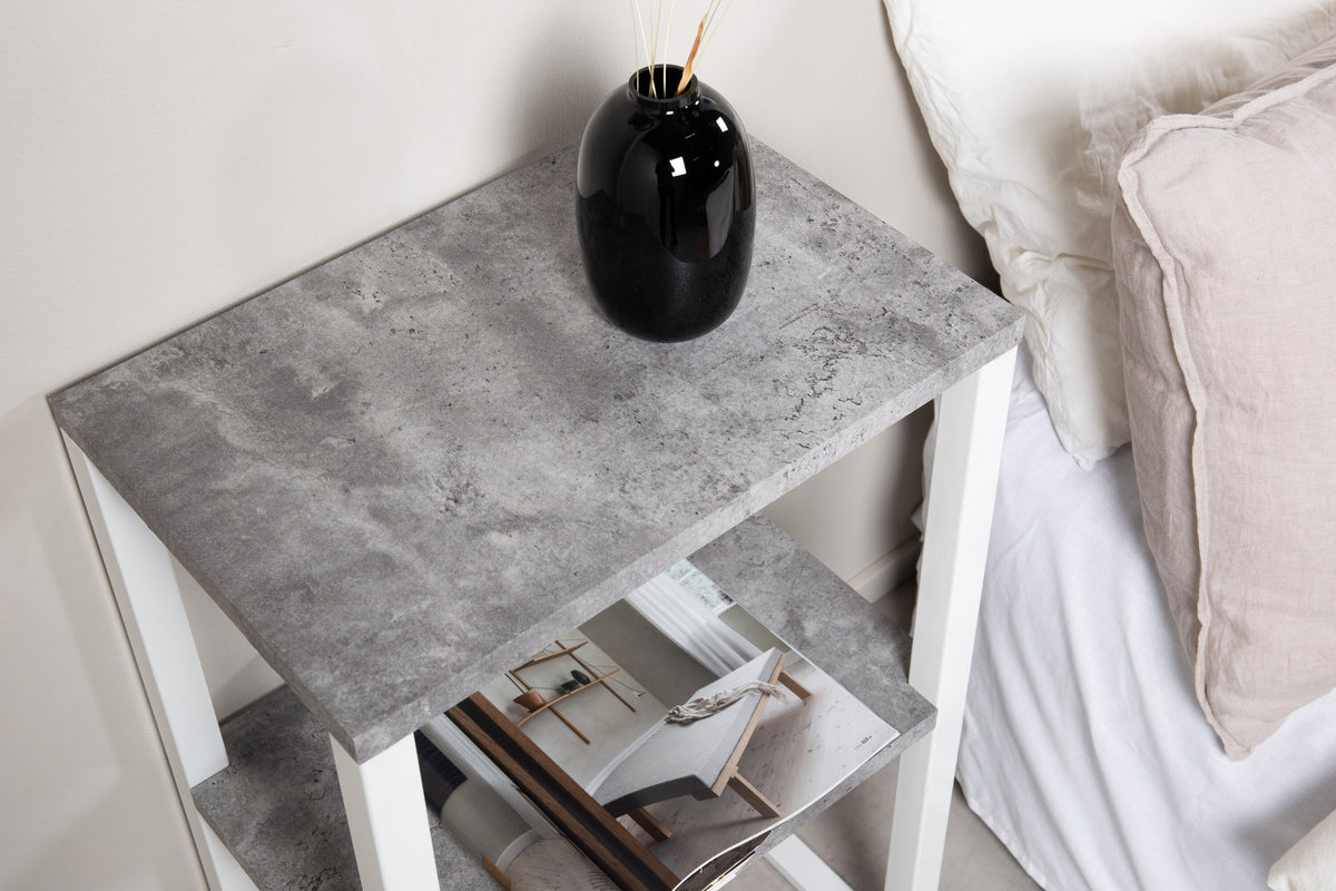 Rise Tisch in Weiss präsentiert im Onlineshop von KAQTU Design AG. Nachttisch ist von Venture Home