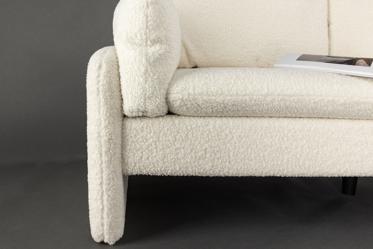 Vindel 2-Seat Sofa in Weiss präsentiert im Onlineshop von KAQTU Design AG. 2er Sofa ist von Venture Home