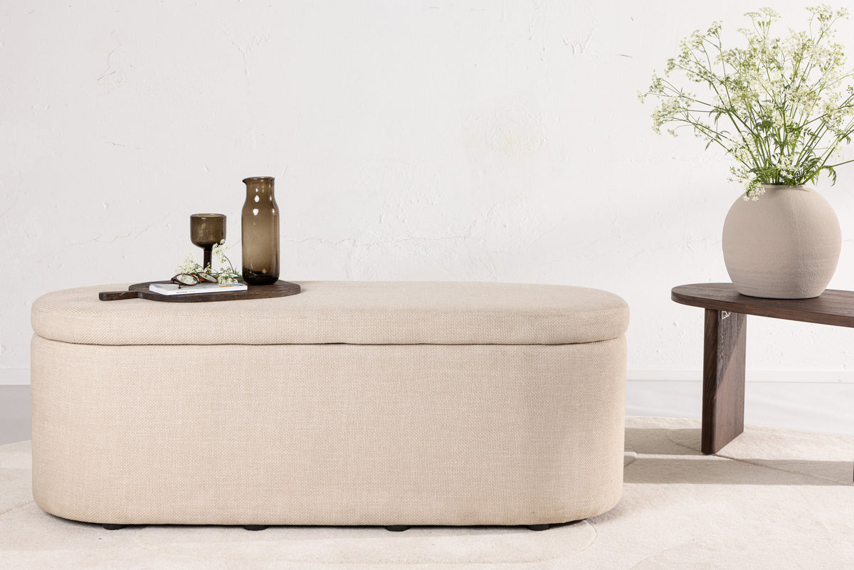 Potenza Ottoman in Cremefarben präsentiert im Onlineshop von KAQTU Design AG. Ottoman ist von Venture Home