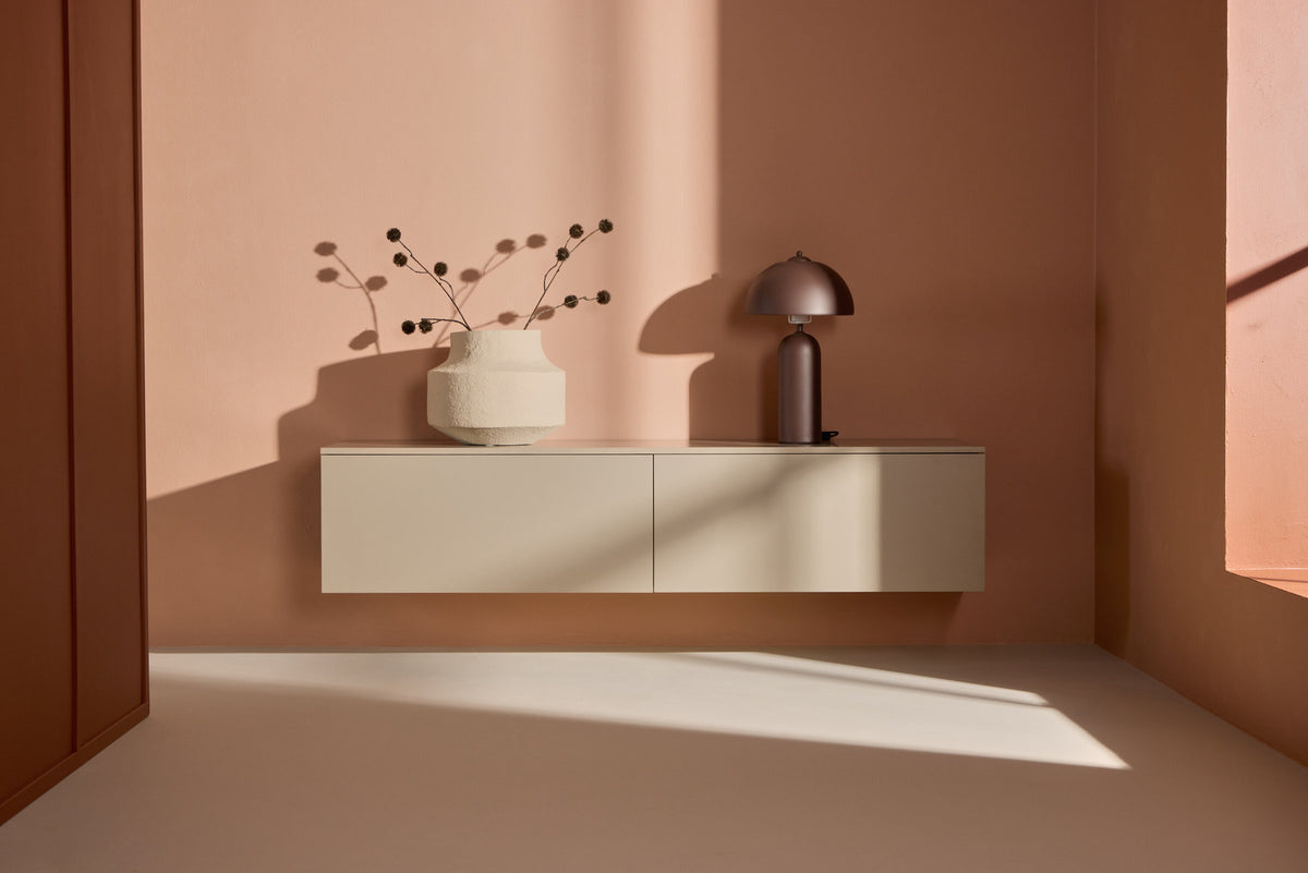 Frihamn Kommode in Beige präsentiert im Onlineshop von KAQTU Design AG. Sideboard ist von Venture Home