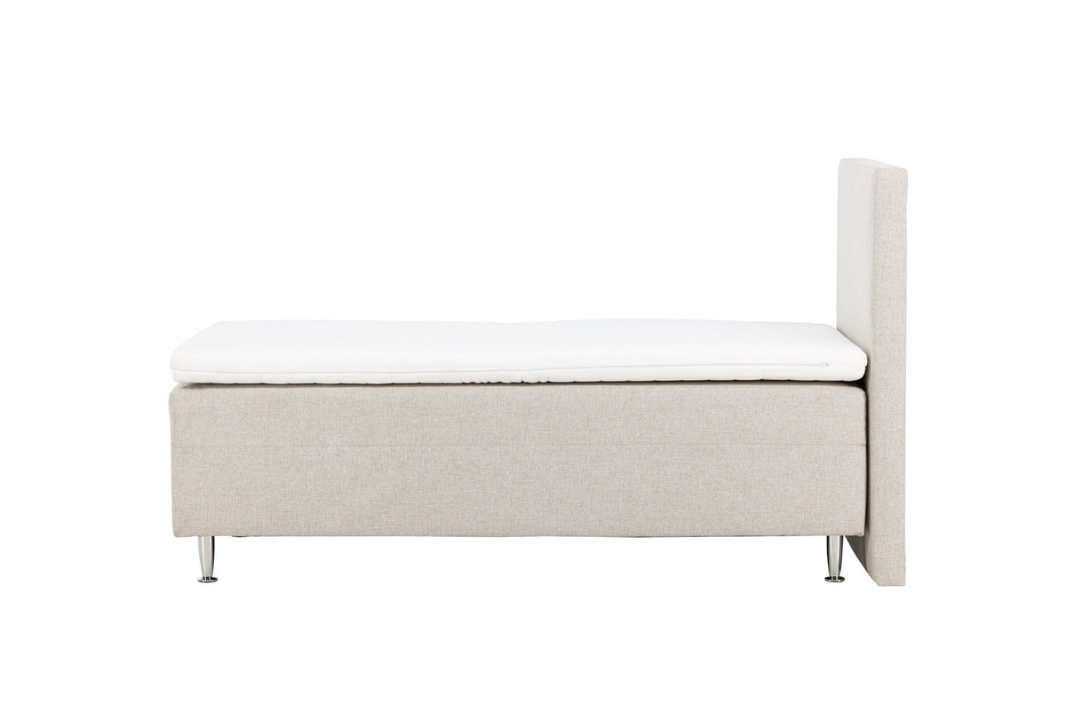 Bett Mesa in Beige präsentiert im Onlineshop von KAQTU Design AG. Bett ist von Venture Home
