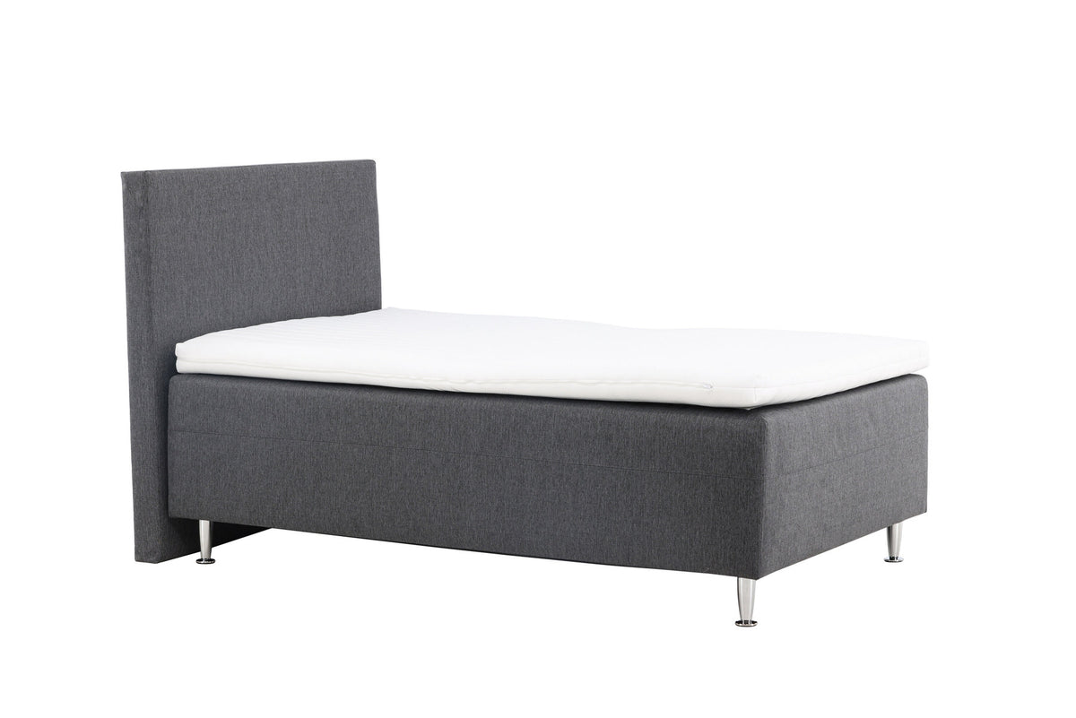 Bett Mesa in Dunkelgrau präsentiert im Onlineshop von KAQTU Design AG. Bett ist von Venture Home