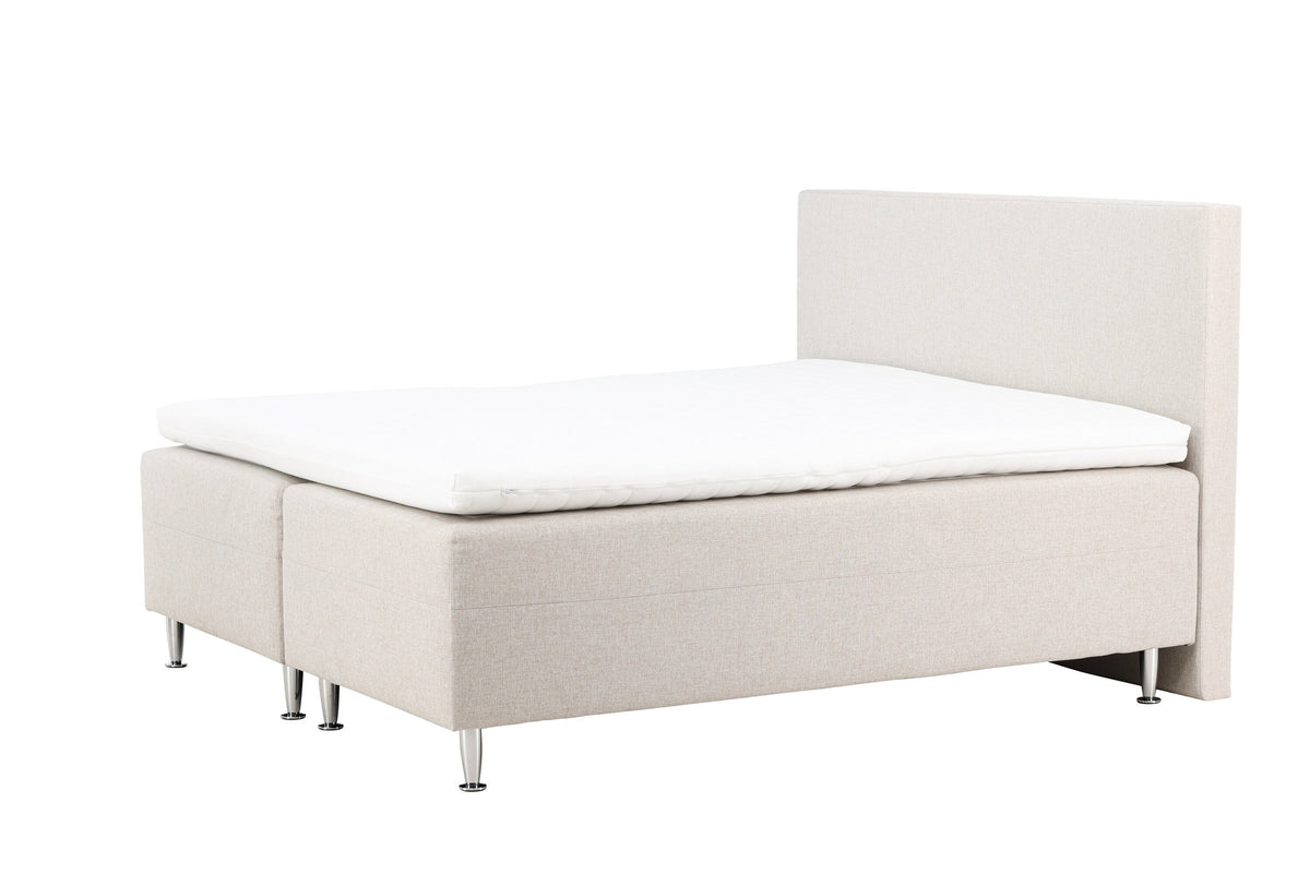 Bett Mesa in Beige präsentiert im Onlineshop von KAQTU Design AG. Bett ist von Venture Home