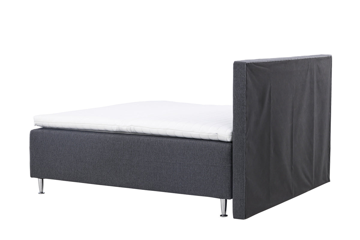 Bett Mesa in Dunkelgrau präsentiert im Onlineshop von KAQTU Design AG. Bett ist von Venture Home