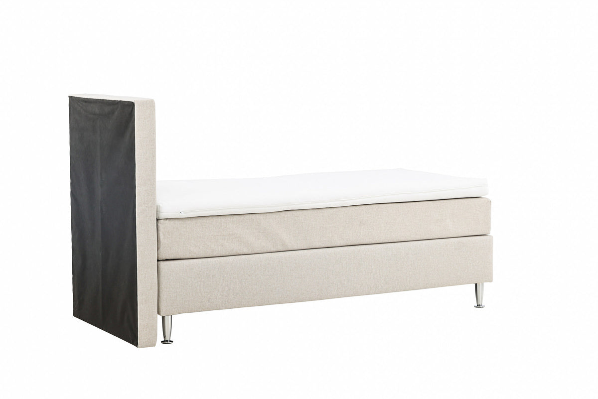 Bett Toledo in Beige präsentiert im Onlineshop von KAQTU Design AG. Bett ist von Venture Home