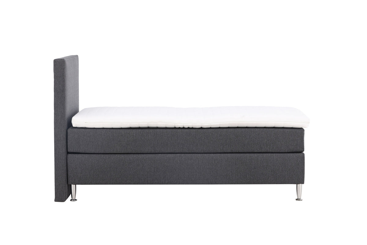 Bett Toledo in Dunkelgrau präsentiert im Onlineshop von KAQTU Design AG. Bett ist von Venture Home