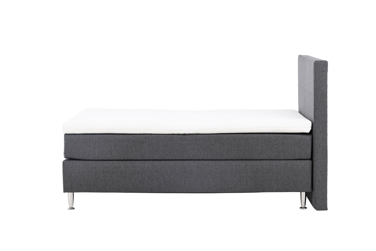 Bett Toledo in Dunkelgrau präsentiert im Onlineshop von KAQTU Design AG. Bett ist von Venture Home
