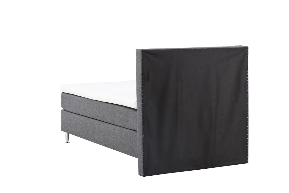 Bett Toledo in Dunkelgrau präsentiert im Onlineshop von KAQTU Design AG. Bett ist von Venture Home