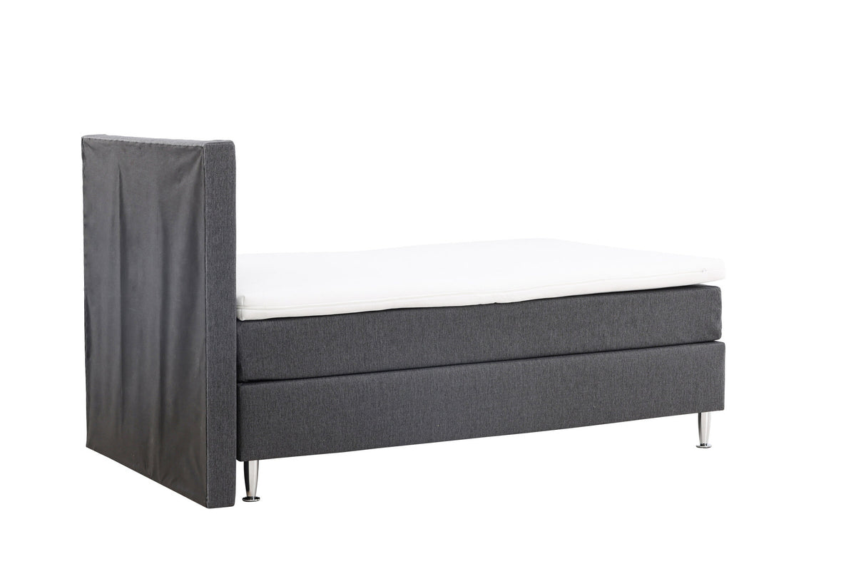 Bett Toledo in Dunkelgrau präsentiert im Onlineshop von KAQTU Design AG. Bett ist von Venture Home