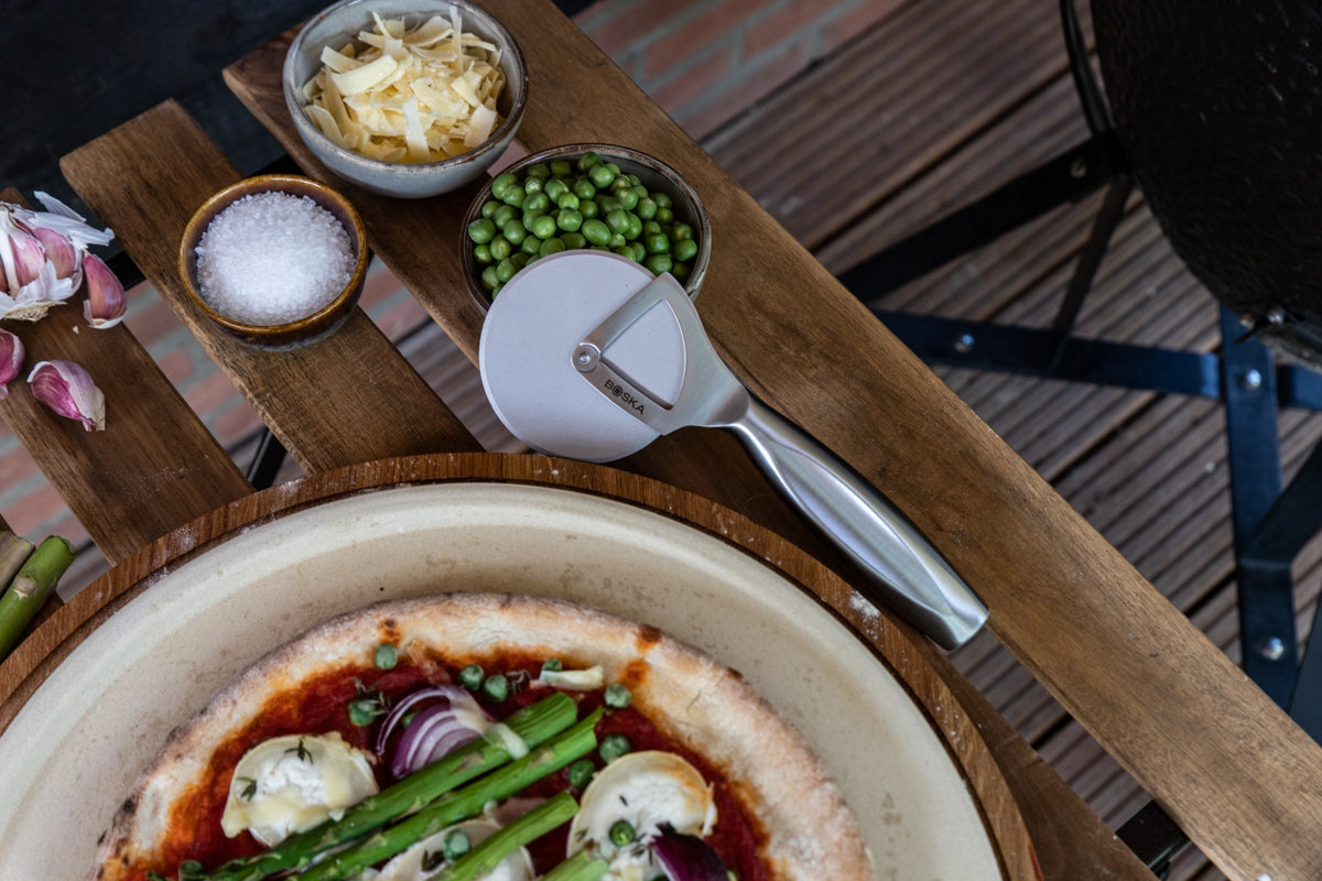 Monaco+ Pizzarad in Silber präsentiert im Onlineshop von KAQTU Design AG. Pizza ist von Boska