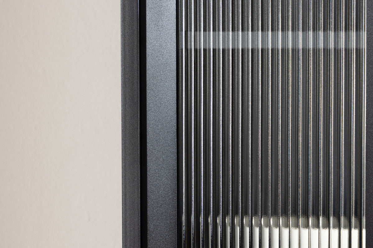 Kabinett La Paz in Schwarz präsentiert im Onlineshop von KAQTU Design AG. Cabinet ist von Venture Home