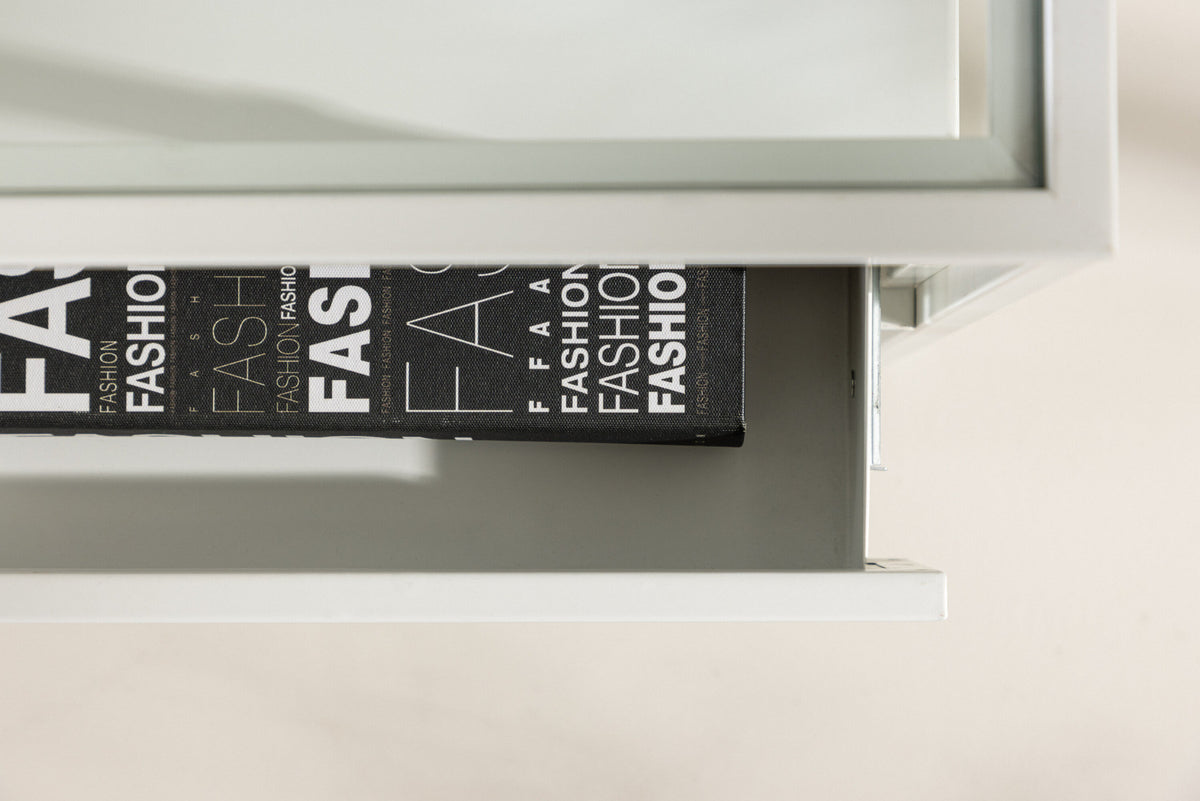 Fortaleza Beistelltisch in Weiss präsentiert im Onlineshop von KAQTU Design AG. Beistelltisch ist von Venture Home
