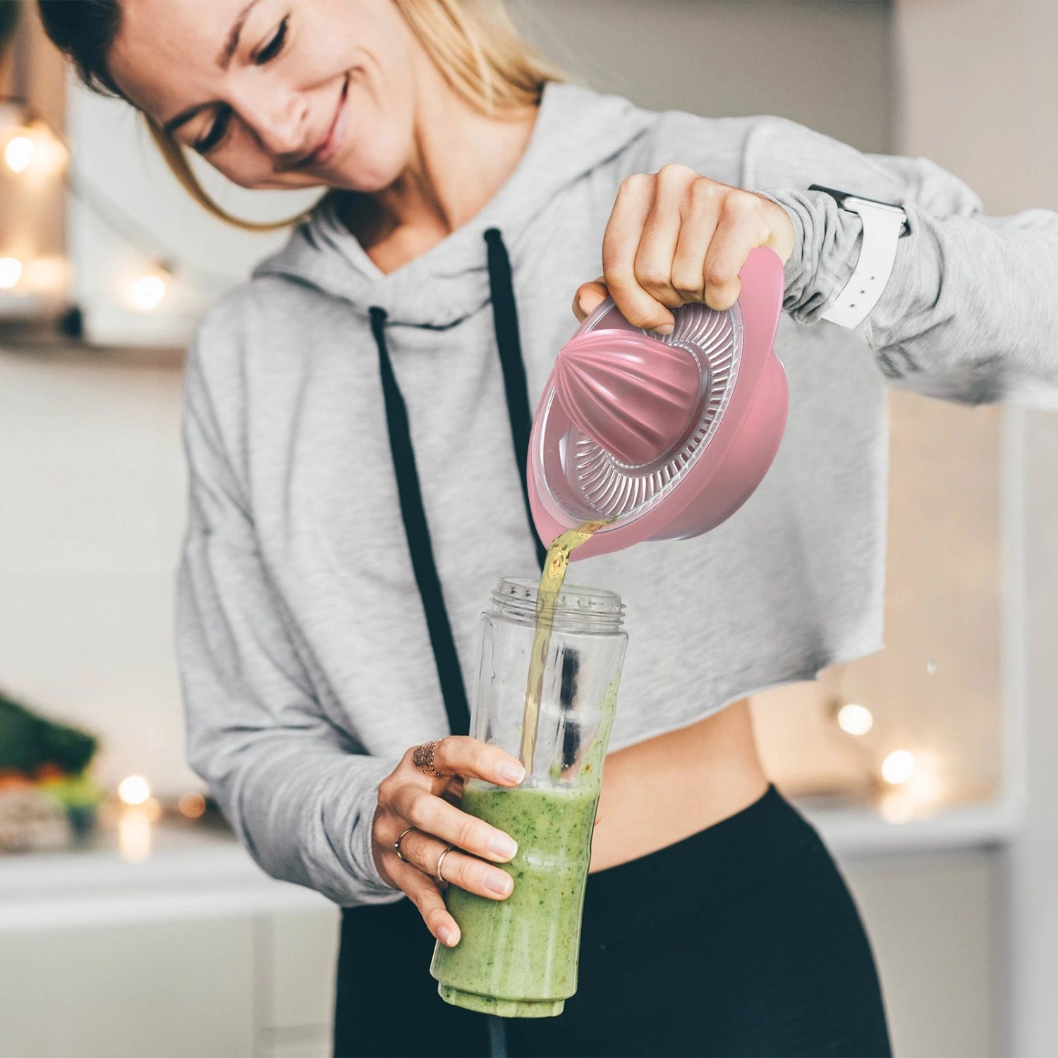 Limetta Zitrus- und Orangenpresse 0.5l rosa in Pink präsentiert im Onlineshop von KAQTU Design AG. Küchenhelfer ist von Westmark