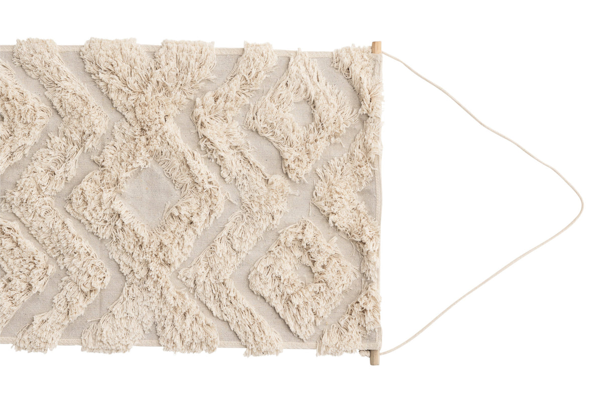 Hilda Textile in Cremefarben präsentiert im Onlineshop von KAQTU Design AG. Wandteppich ist von Venture Home