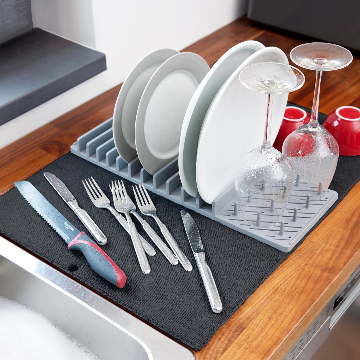 Abtropfmatte mit Geschirrhalter, 60 x 46 cm in Silber präsentiert im Onlineshop von KAQTU Design AG. Barzubehör ist von Westmark