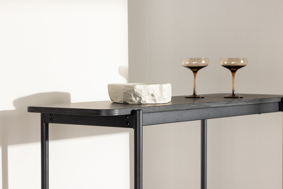 Heim Regal in Schwarz präsentiert im Onlineshop von KAQTU Design AG. Standregal ist von Vind