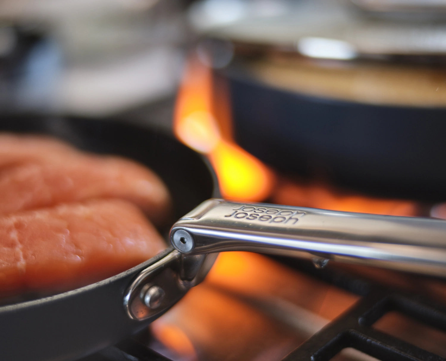 Poêle Space D24cm manche repliable