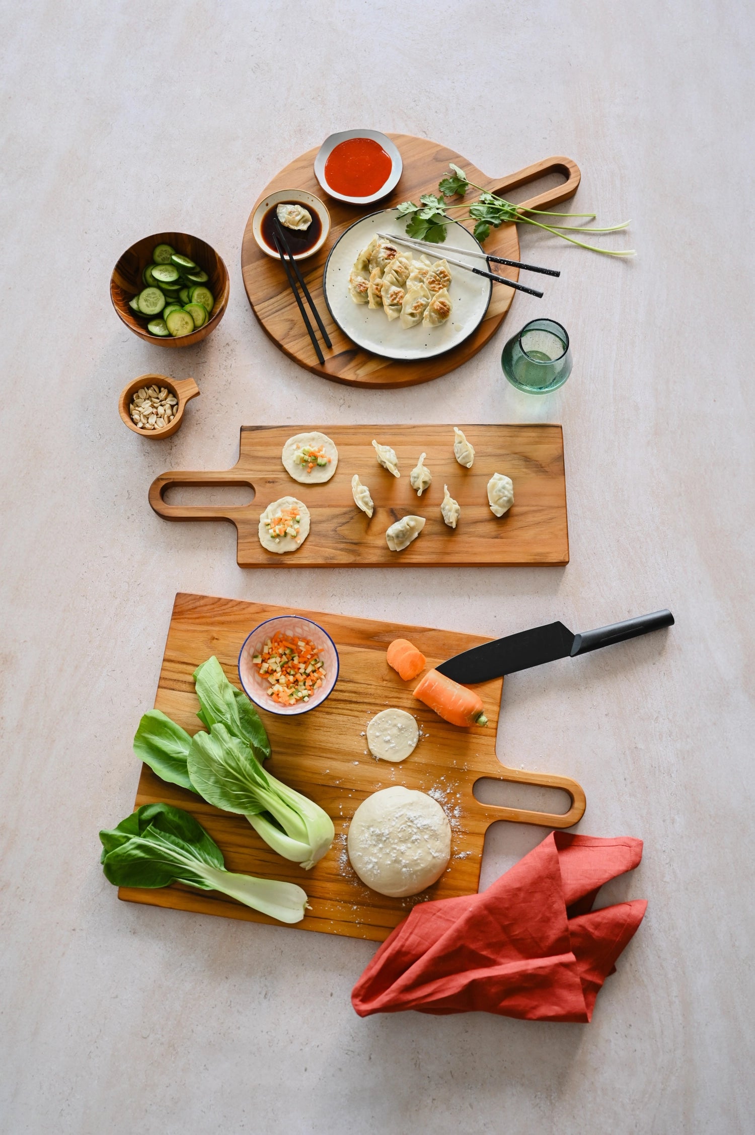 Bistro Servierbrett rechteckig 47x36x2cm in Braun präsentiert im Onlineshop von KAQTU Design AG. Tablett ist von Teak Haus