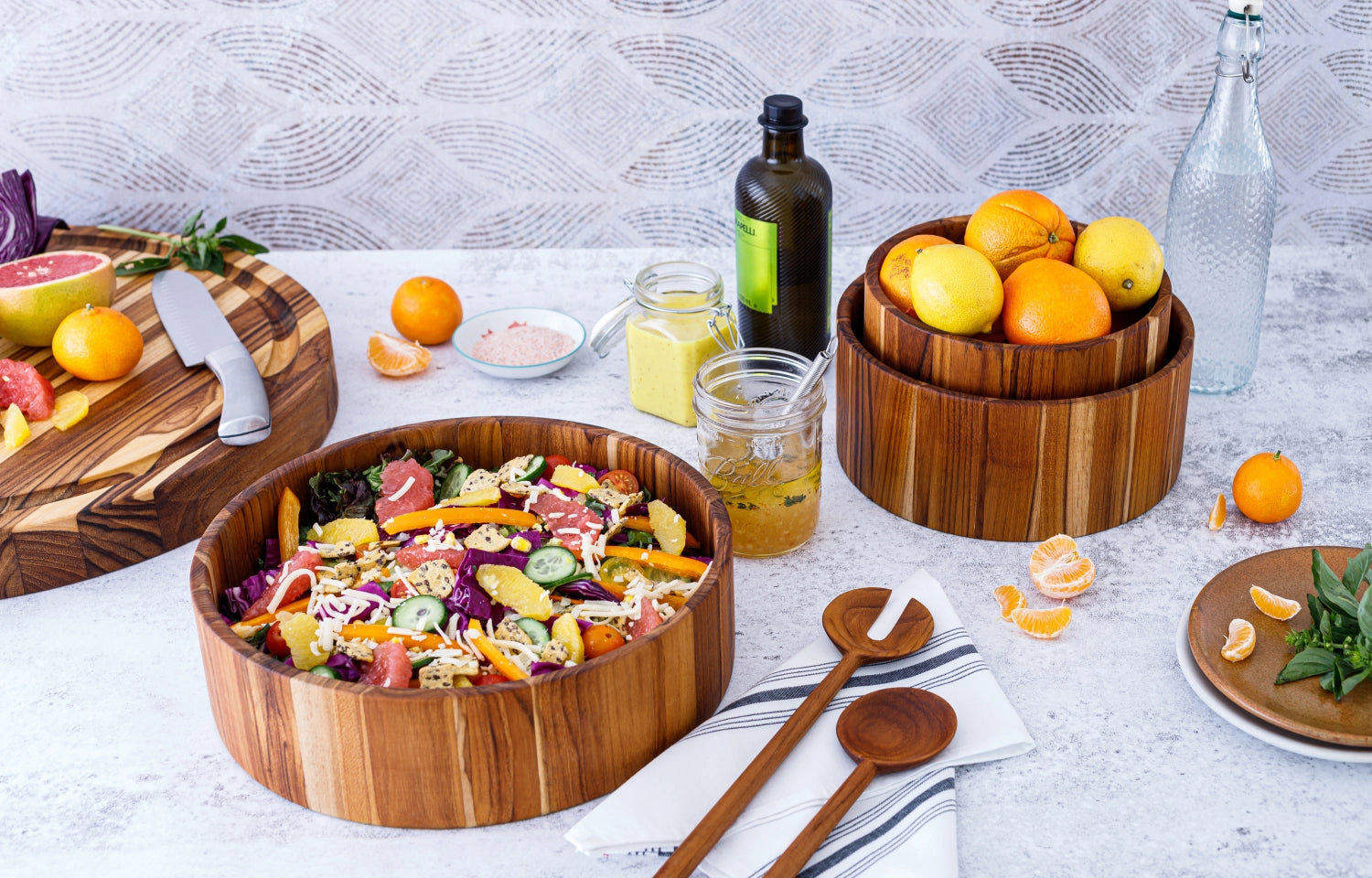 Bold Salatschale L D30cm H9cm in Braun präsentiert im Onlineshop von KAQTU Design AG. Schale ist von Teak Haus