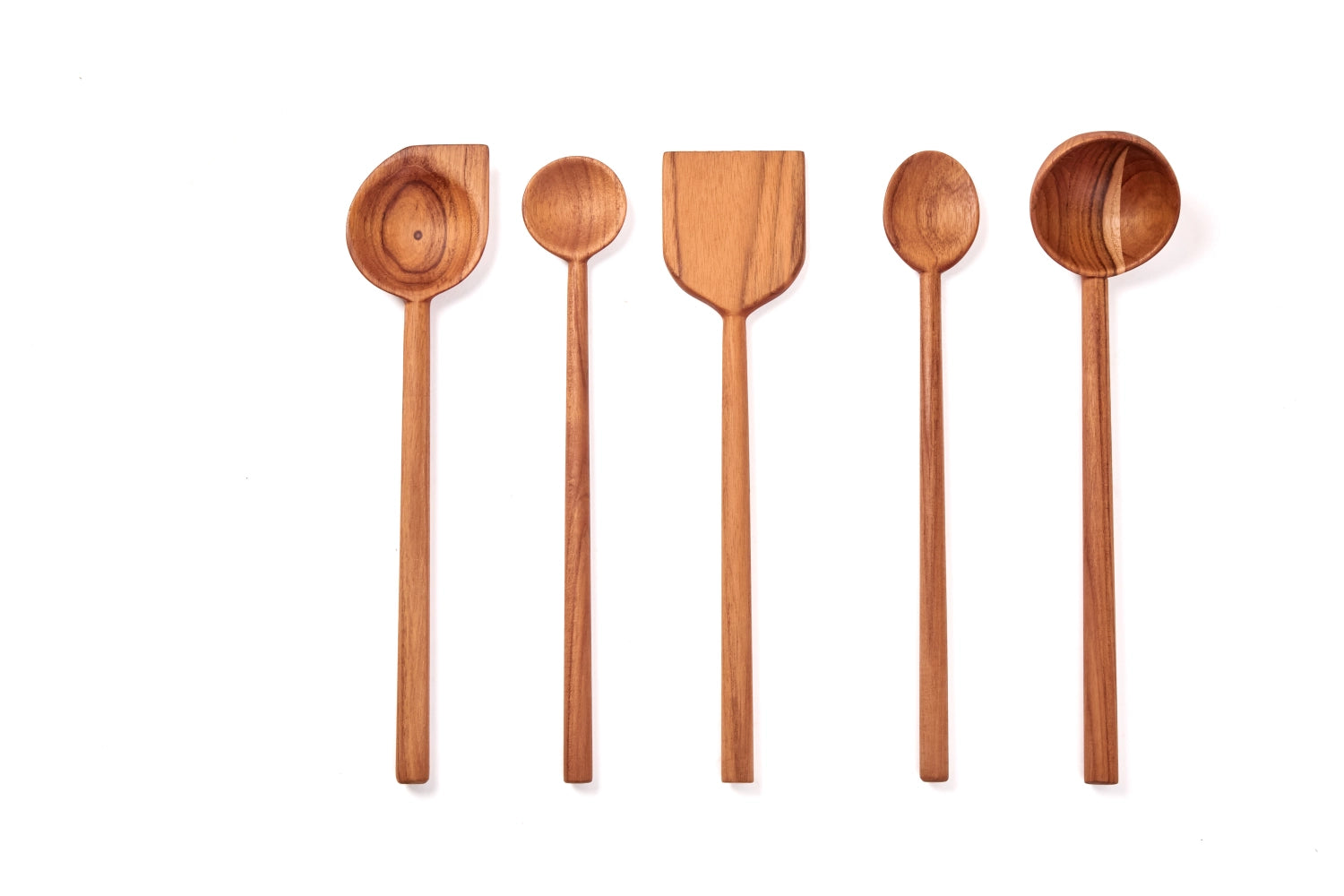 Moon Servierlöffel 33x7.8x2.5cm in Braun präsentiert im Onlineshop von KAQTU Design AG. Küchenhelfer ist von Teak Haus