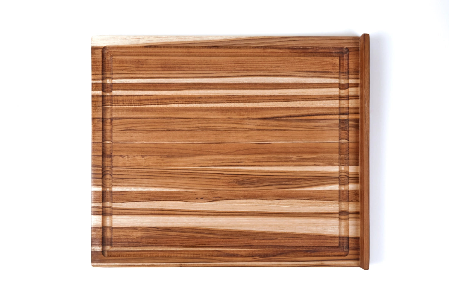 Scandi Schneidbrett 54x46x2.5cm mit Saftrille beidseitig in Braun präsentiert im Onlineshop von KAQTU Design AG. Schneidbrett ist von Teak Haus