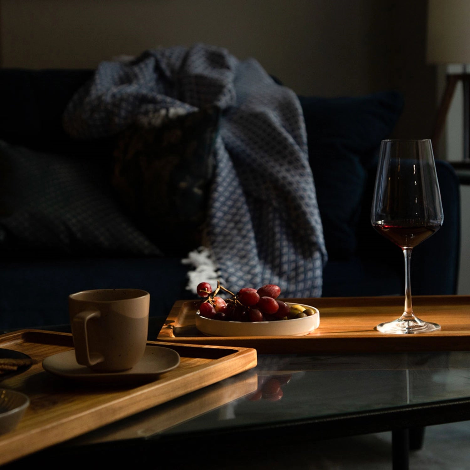 2er Set Nordic Serviertablett 43x27x1.9cm mit Rand in Braun präsentiert im Onlineshop von KAQTU Design AG. Tablett ist von Teak Haus