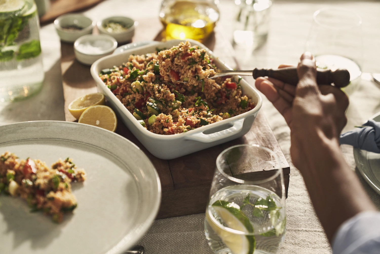 2 °. Set di fornaci in ceramica 20x16 e 27x20cm, azzurro