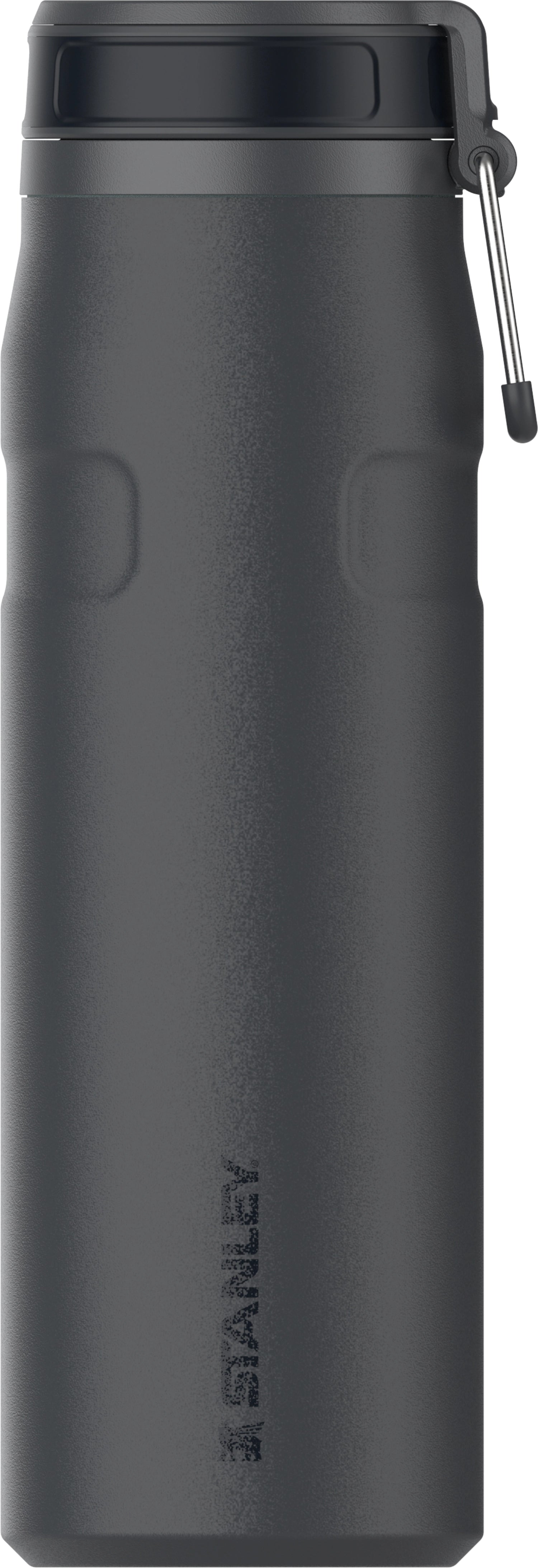 IceFlow Twist Flip Flasche 0.7l black 2.0 in Schwarz präsentiert im Onlineshop von KAQTU Design AG. Trinkflaschen ist von Stanley