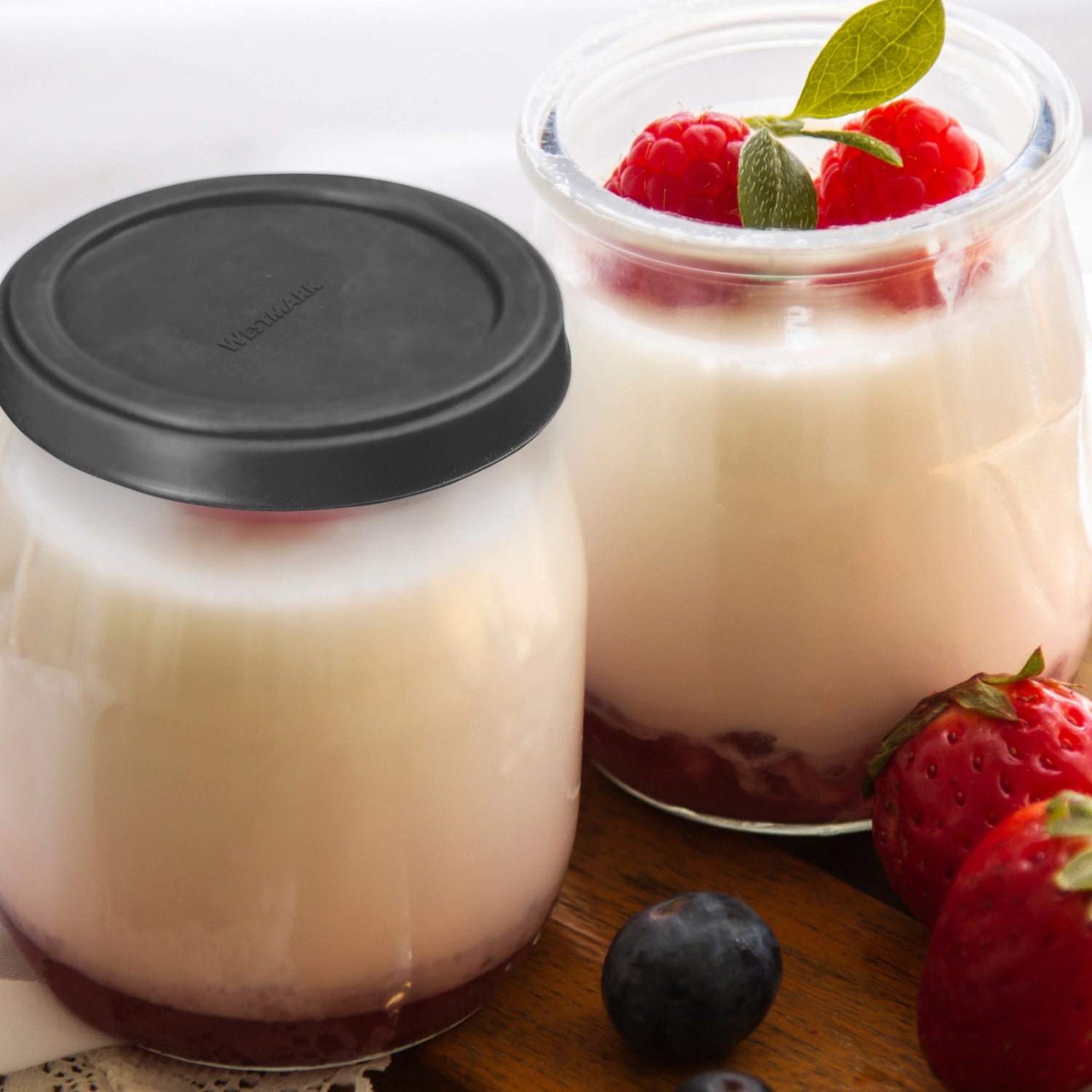 2er Set Frischhaltedeckel rund ø 10 u. 8 cm in Mehrfarbig präsentiert im Onlineshop von KAQTU Design AG. Küchenhelfer ist von Westmark