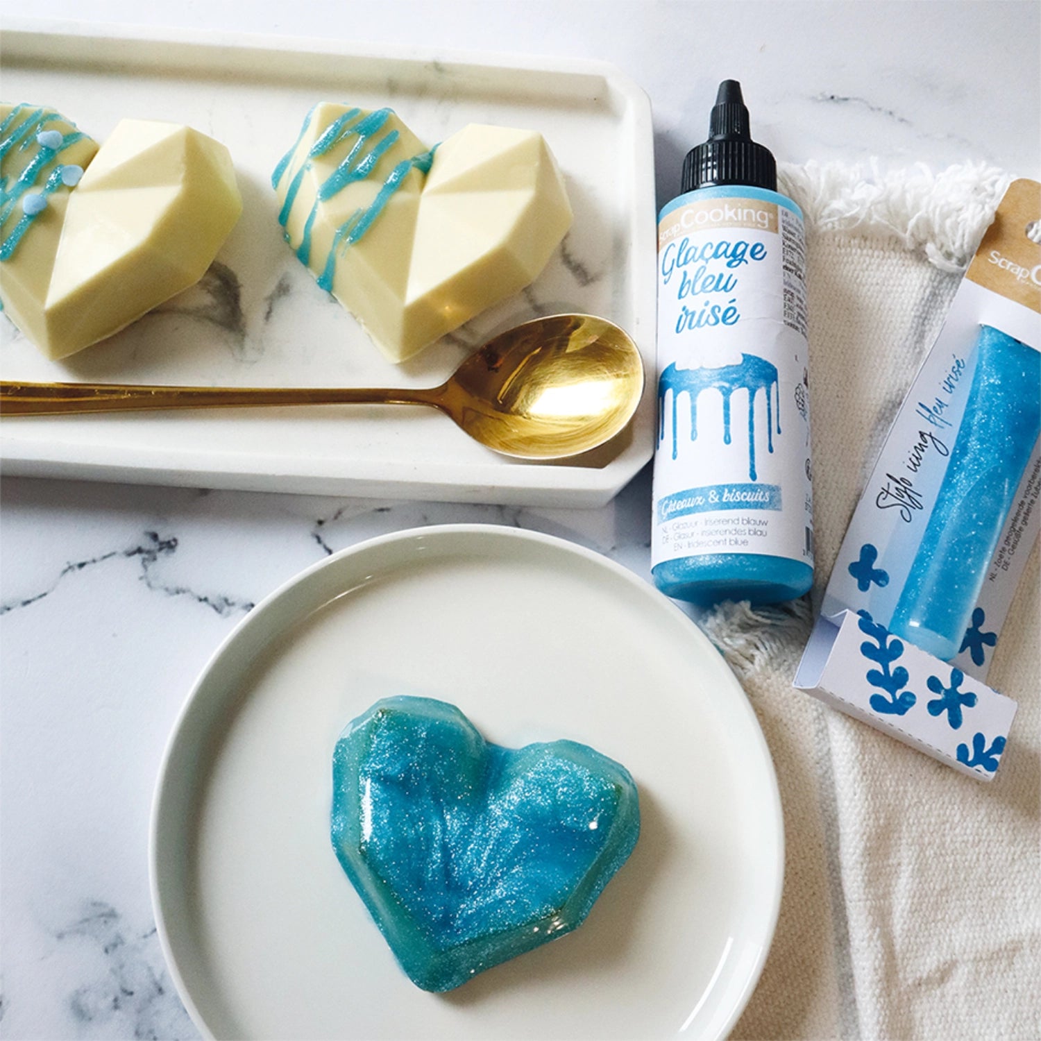 Stylo à glaçage bleu nacré 26g