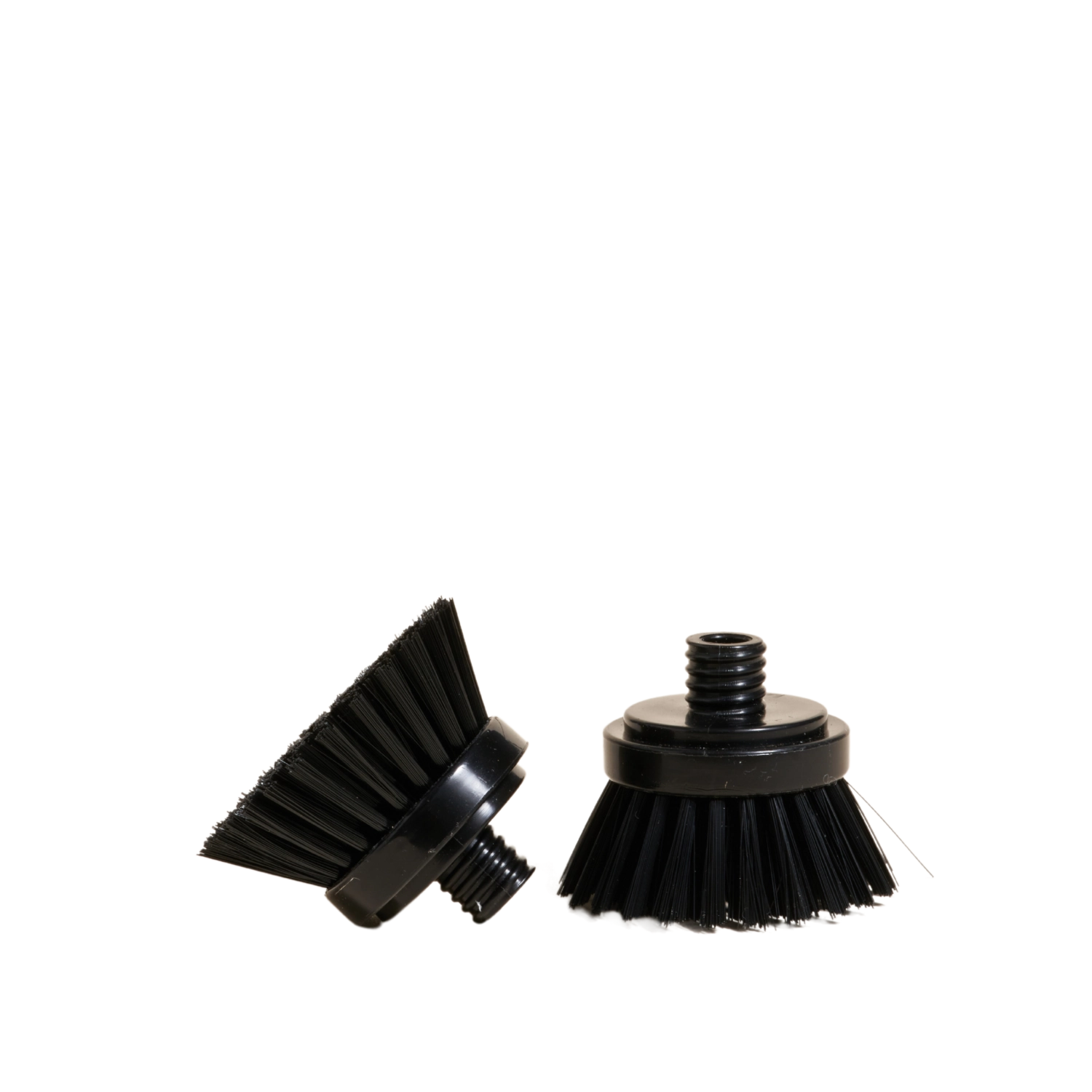 Hochwertiges 2er Set Wechselbürsten aus Kunststoff, ideal für die Reinigung in der Küche. Maße: H5.5cm, B12cm, T6.5cm, von Nordesign.