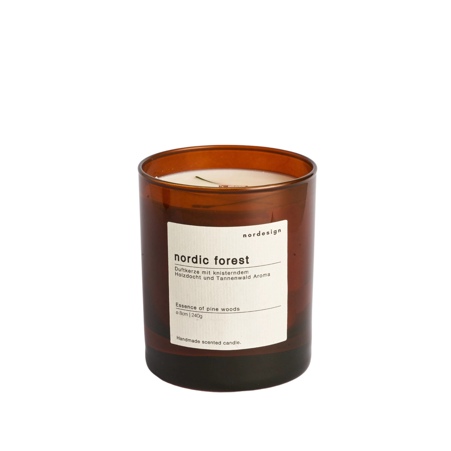 Duftkerze Glas mit Holzdocht Nordic Forest in Braun präsentiert im Onlineshop von KAQTU Design AG. Lebensmittel ist von Nordesign