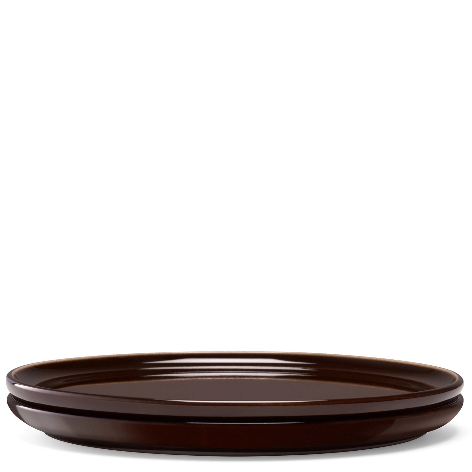 Elegantes 2er Set flacher Teller in Mocha, 20 cm Durchmesser, perfekt für ansprechende Tischdekoration und festliche Mahlzeiten.