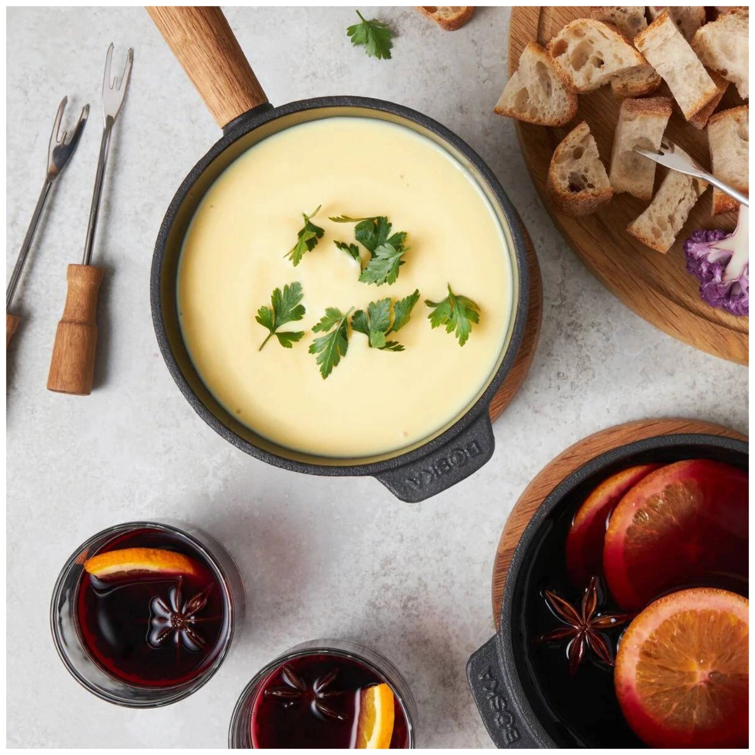 Service à fondue Pro S en bois de chêne européen et en fonte 0,7 l