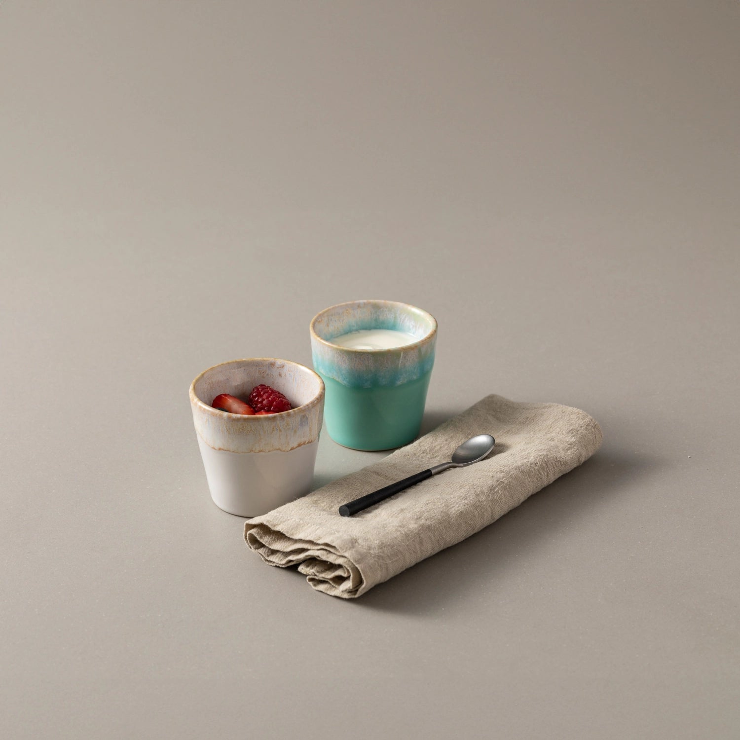 Grespresso Espressotasse 70ml D6.5cm H5.8cm aqua in Blau präsentiert im Onlineshop von KAQTU Design AG. Tasse ist von Costa Nova