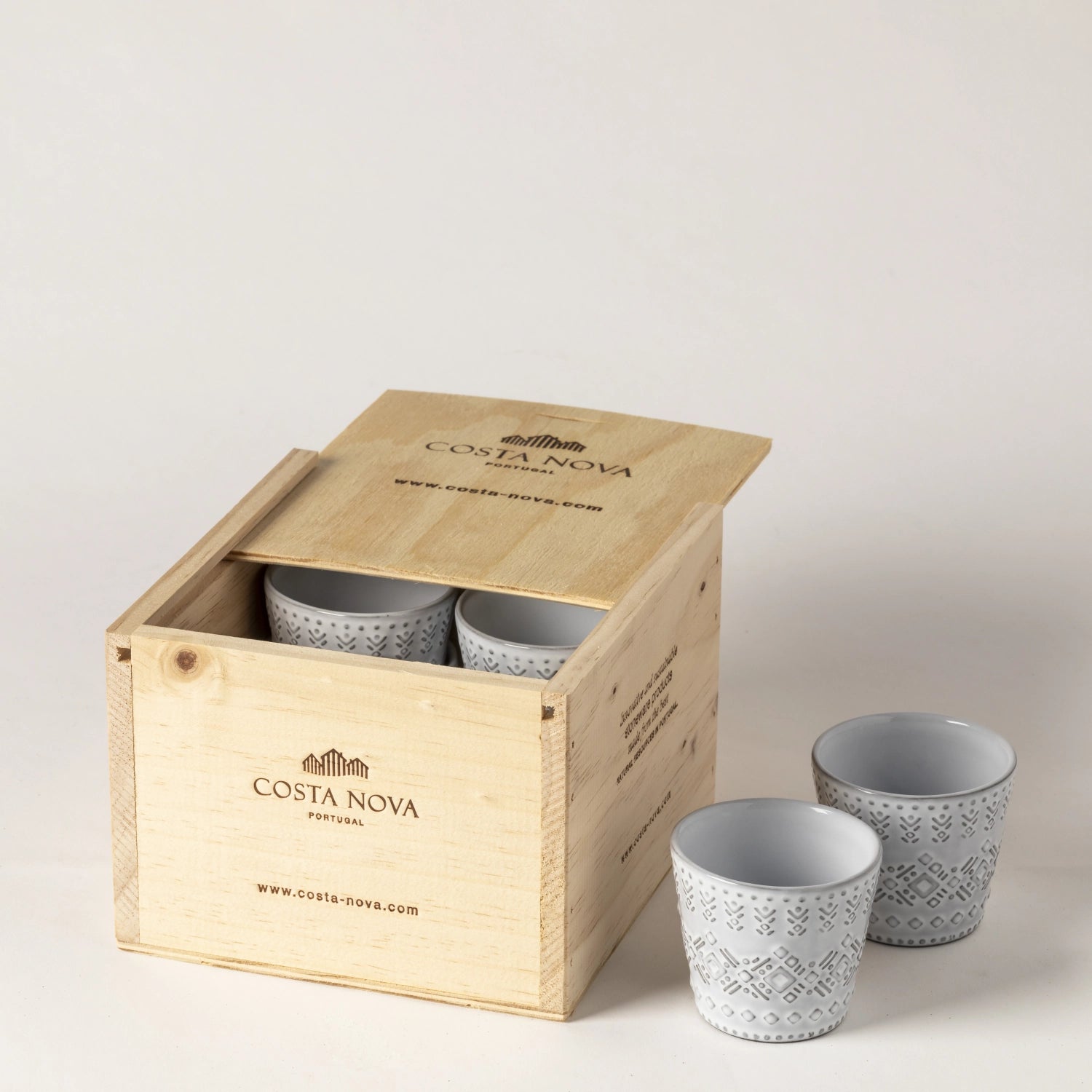 8er Set Grespresso Geschenkbox Espressotasse 70ml white col. in Weiss präsentiert im Onlineshop von KAQTU Design AG. Tasse ist von Costa Nova